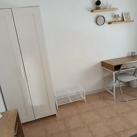 Uni De Jerez Apartment *
